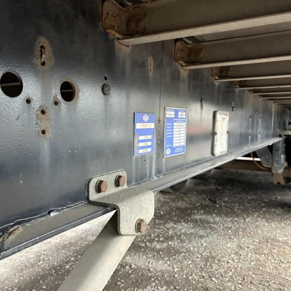 Cartwright 4.35 MT Triaxle Curtainsider