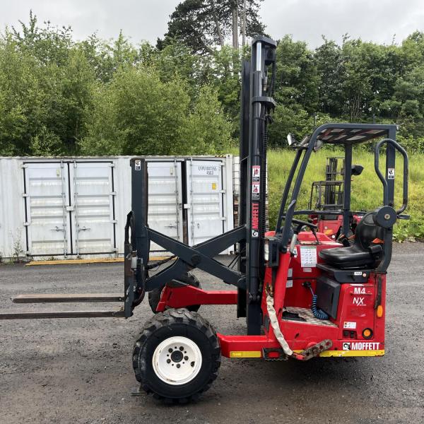 MOFFETT MOUNTY M4 20.3 Forklift