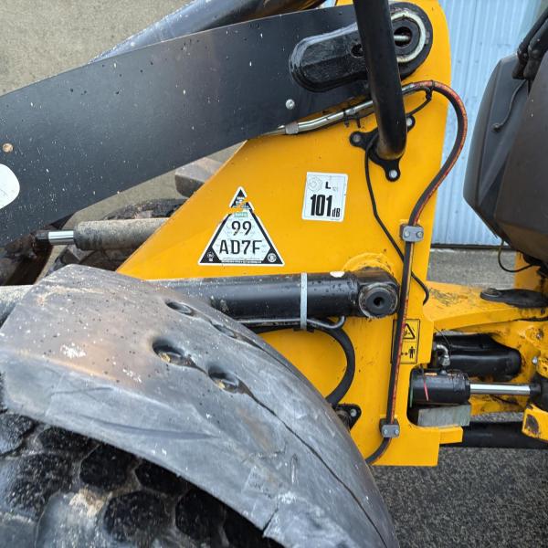 JCB 409 Shovel
