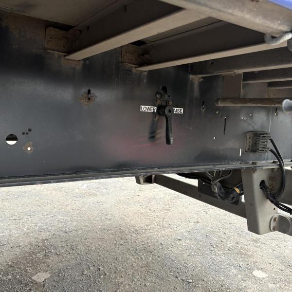 Cartwright 4.35 MT Triaxle Curtainsider