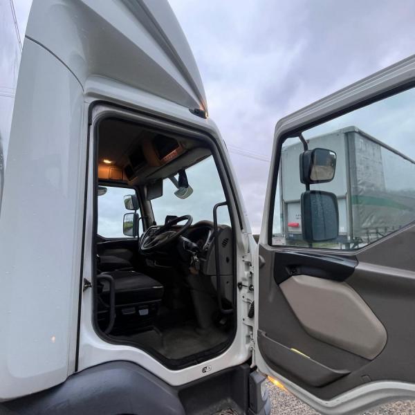 Daf LF180 4x2 Box Van