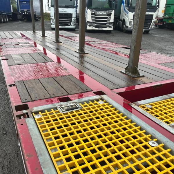 SDC 13.6MT Triaxle Stepframe Trailer