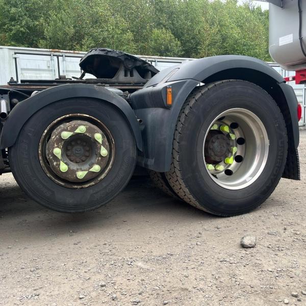 Daf 460 CF Space Cab
