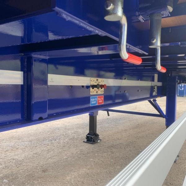 DENNISON 13.6 PSK FLAT TRAILER