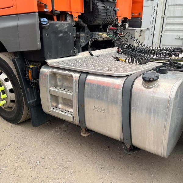 Daf 460 CF Space Cab