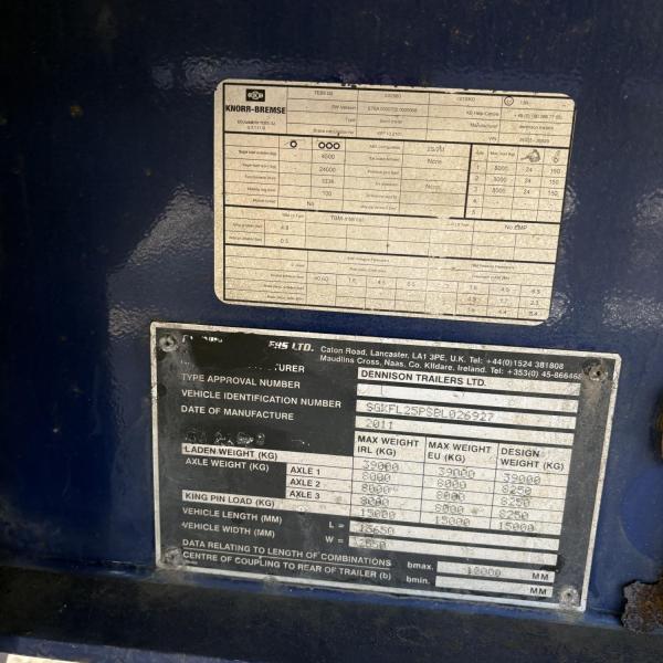 Dennison 13.6MT Triaxle PSK Flatbed Trailer