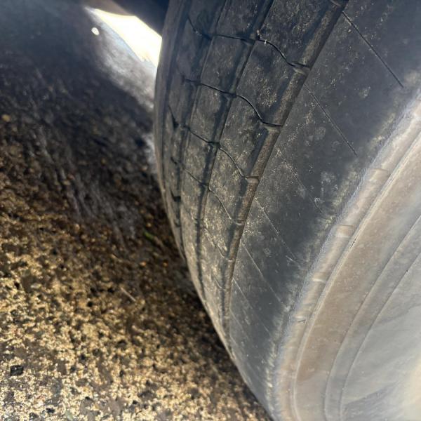 Volvo FM11 410 8x4 Tridem Bulk Blower