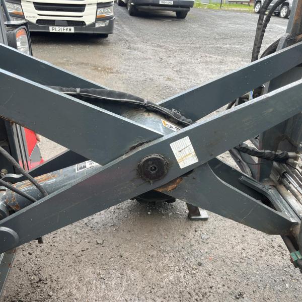 MOFFETT MOUNTY M4 20.3 Forklift