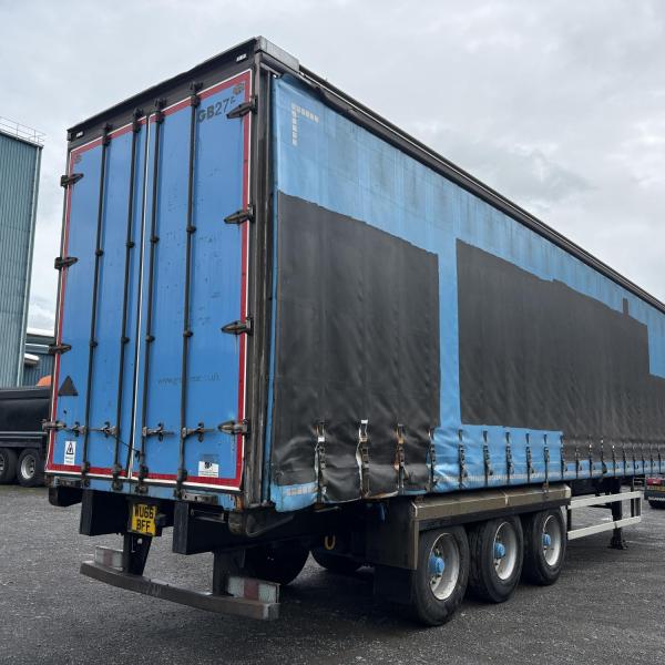 Cartwright 4.58MT Triaxle Curtainside Trailer