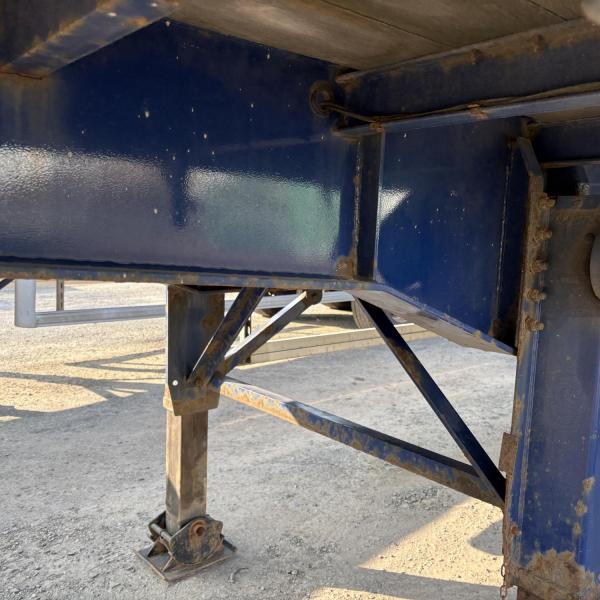 Dennison 13.6MT Triaxle PSK Flatbed Trailer