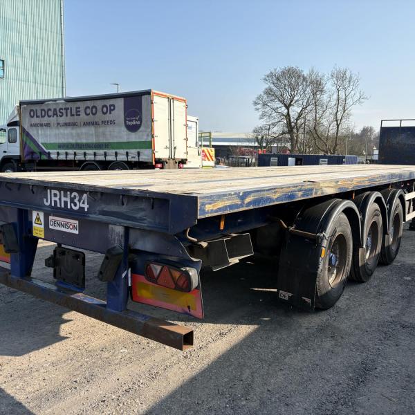 Dennison 13.6MT Triaxle PSK Flatbed Trailer