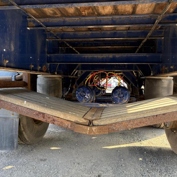 Dennison 13.6MT Triaxle PSK Flatbed Trailer