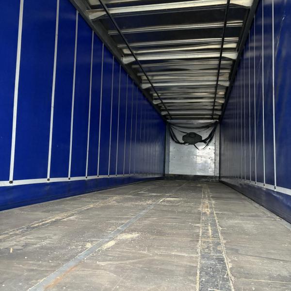 Cartwright 4.35 MT Triaxle Curtainsider