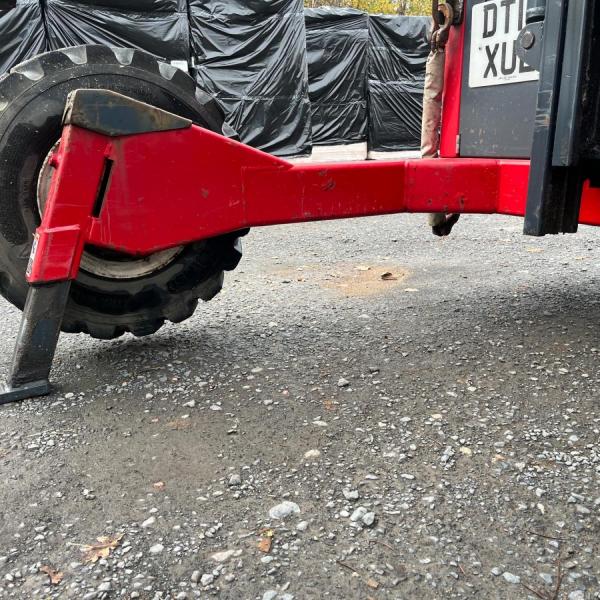 MOFFETT MOUNTY M4 20.3 FORKLIFT