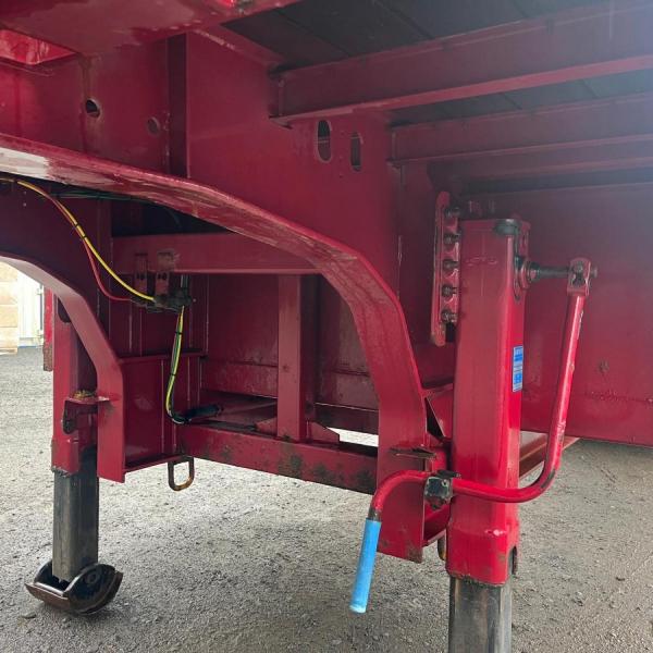 SDC 13.6MT Triaxle Stepframe Trailer