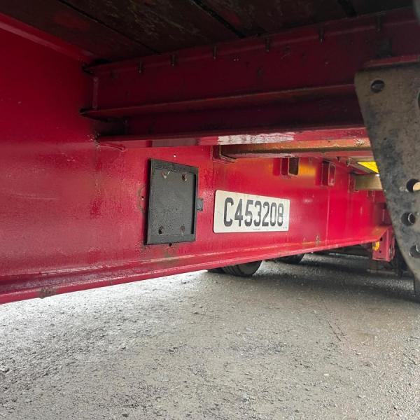SDC 13.6MT Triaxle Stepframe Trailer