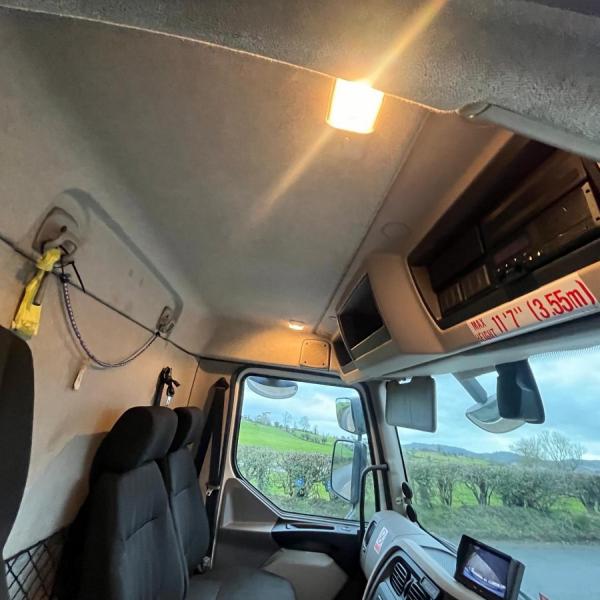 Daf LF180 4x2 Box Van