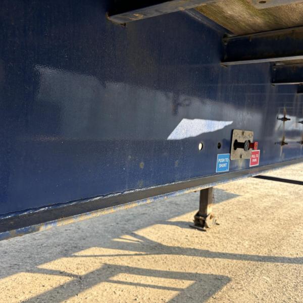Dennison 13.6MT Triaxle PSK Flatbed Trailer