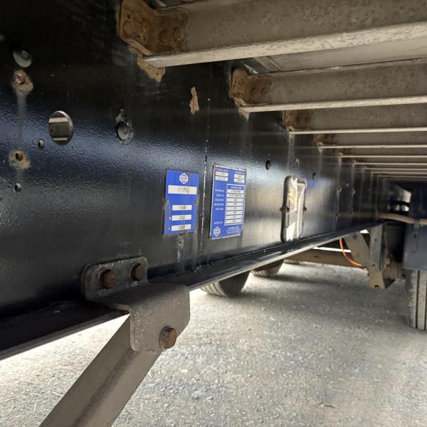 Cartwright 4.35 MT Triaxle Curtainsider