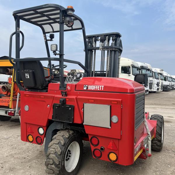 Moffett Mounty M8 30.3 NX