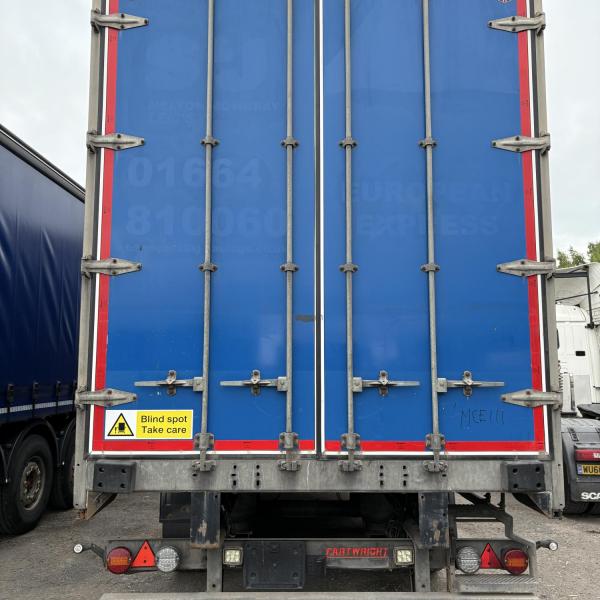 Cartwright 4.35 MT Triaxle Curtainsider