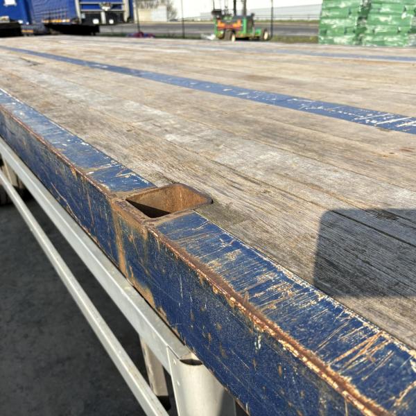 Dennison 13.6MT Triaxle PSK Flatbed Trailer