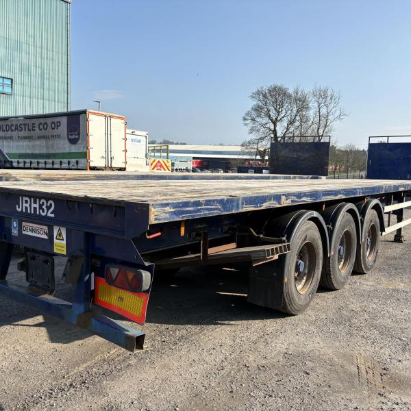 Dennison 13.6MT Triaxle PSK Flatbed Trailer