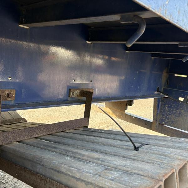 Dennison 13.6MT Triaxle PSK Flatbed Trailer