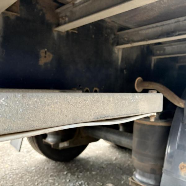 Cartwright 4.35 MT Triaxle Curtainsider