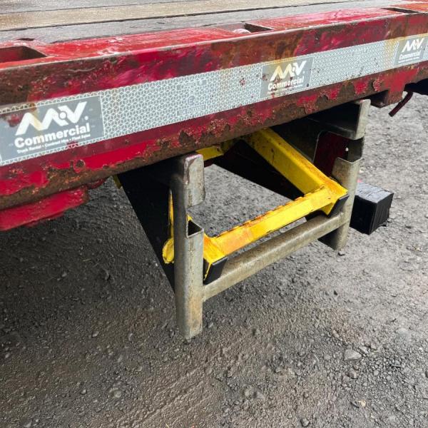 SDC 13.6MT Triaxle Stepframe Trailer